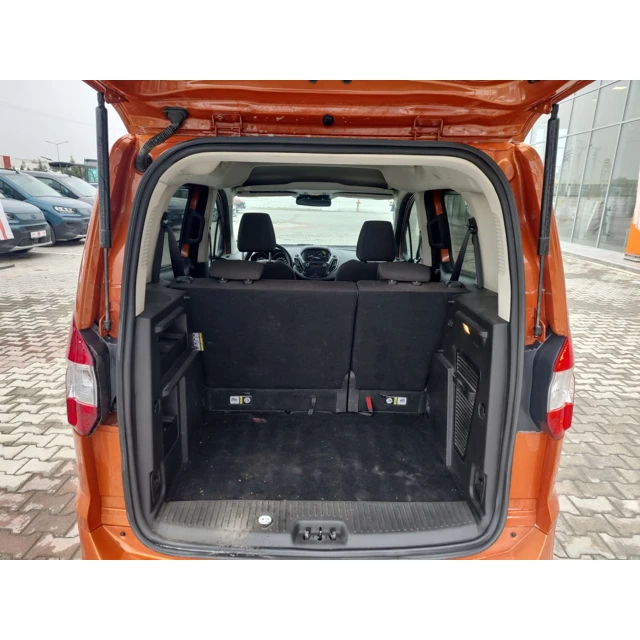 2022 FORD TOURNEO COURIER TITANIUM PLUS