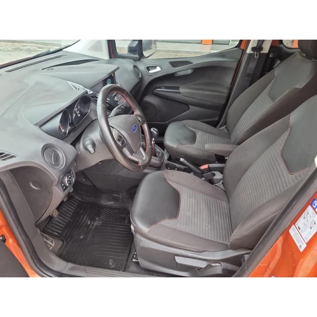 2022 FORD TOURNEO COURIER TITANIUM PLUS