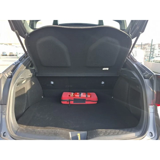 2022 TOYOTA C-HR FLAME