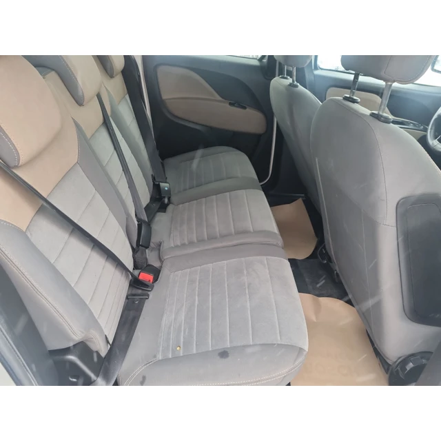 2015 FIAT DOBLO PREMIO